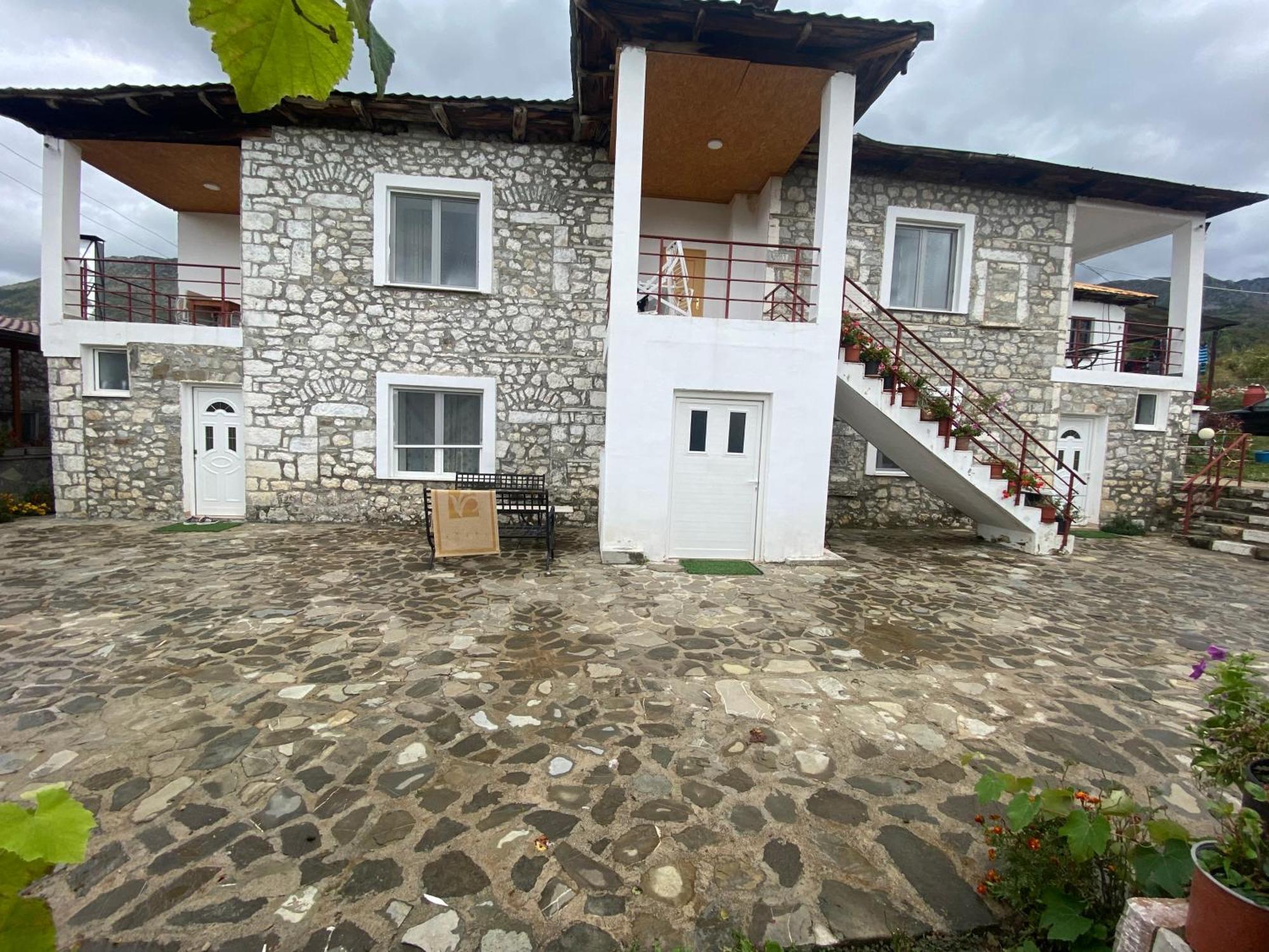 Vila Disha 地拉那 外观 照片